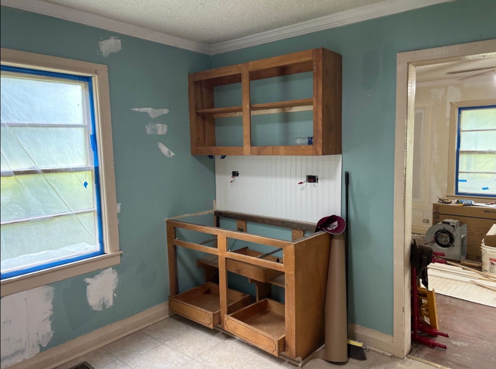 Residential interior before painting in Huntsville, AL